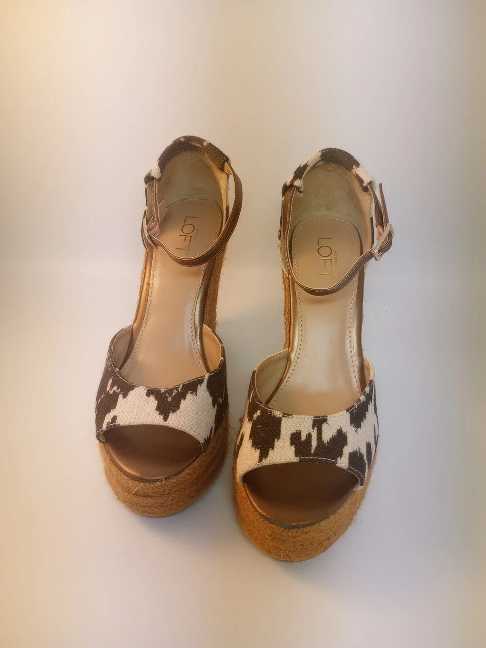Ann Taylor LOFT Womens Black & Beige Ankle Strap Stacked Wedge Sandals Shoes 8M
